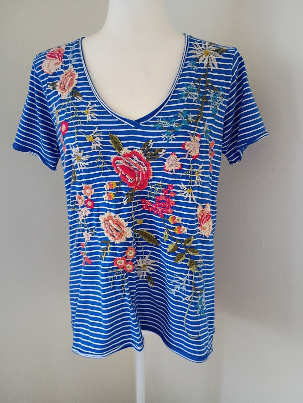 Johnny Was Catalina Everyday Blue Striped Tee NWT Size XS